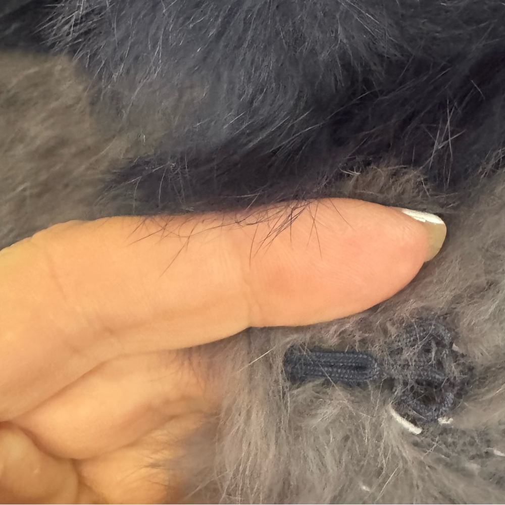 Badgley Mischka Genuine Rabbit Fur Vest - Picture 6 of 15
